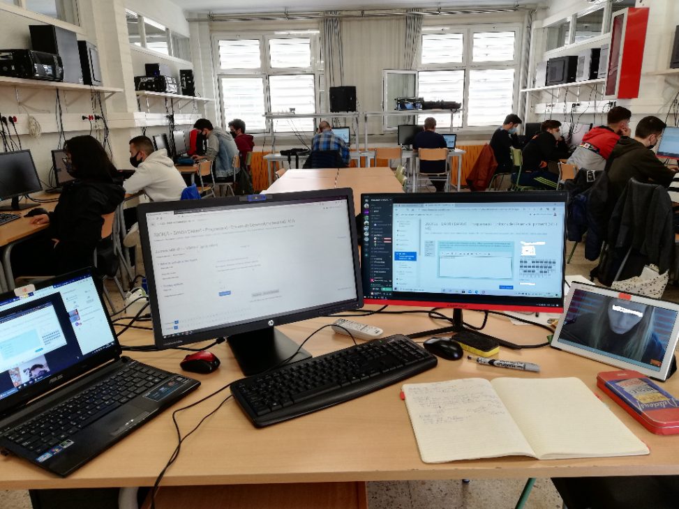 Examen amb confinats